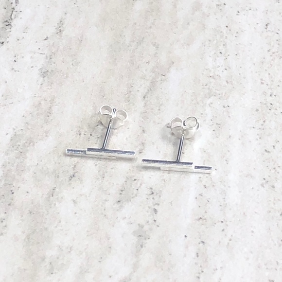 925 Sterling Silver Double Bar Stud Earrings - Picture 9 of 16